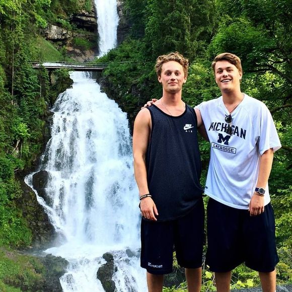 Meet your Posher, Teddy - Picture 1 of 1